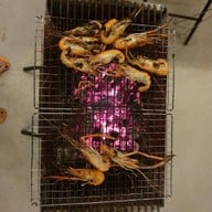 บ้านกลางดาว รีสอร์ท