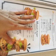 เบอร์เกอร์ พิษณุโลก Oops Burger Bar พิษณุโลก