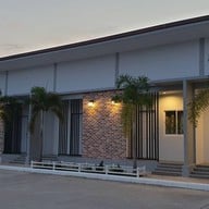 บ้านกลางดาว รีสอร์ท