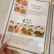เบอร์เกอร์ พิษณุโลก Oops Burger Bar พิษณุโลก