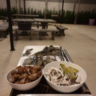 บ้านกลางดาว รีสอร์ท