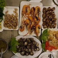 บ้านกลางดาว รีสอร์ท