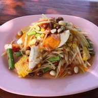 ริมเขื่อน