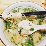 เมนูของร้าน Lenu Chef Wai's Noodle Bar Sentosa