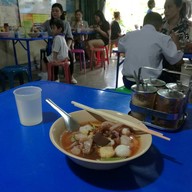 เมนูของร้าน ก๋วยเตี๋ยวต้มยำเจ้นิด