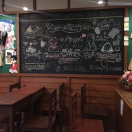 บรรยากาศ นมประจำชั้น เวนิส ดี ไอริส