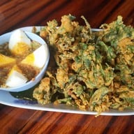 เมนูของร้าน ครัวผักหวานบ้าน ไร่นฤบดินทร์ สาขา 1 แสงชูโต