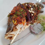 เมนูของร้าน แพเคียงน้ำ บางปะกง