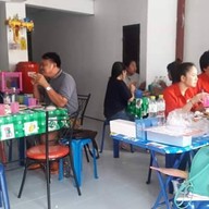 บรรยากาศ ป้อม & บอลตำถาดดากระเบิด(ปลาร้าอุบล) อ่อนนุช 30