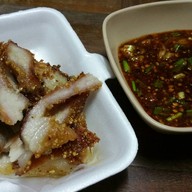 เมนูของร้าน ส้มตำเจ๊แดงสามย่าน ต้นตำหรับ