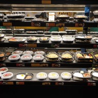 บรรยากาศ Bizzy Box Sathorn Square