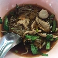 ก๋วยเตี๋ยววัดตะเคียน