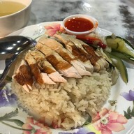 เมนูของร้าน Victoria Food Court