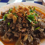 ร้านลาบลุงเสริฐ(ลาบร้อยเอ็ด)