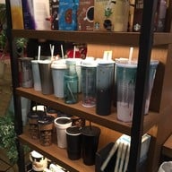 บรรยากาศ Starbucks Changi Airport Terminal 2 After Immigration