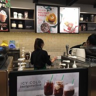 บรรยากาศ Starbucks Changi Airport Terminal 2 After Immigration