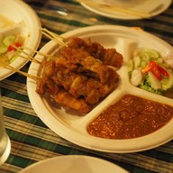 เฮือนหลวงพระบาง