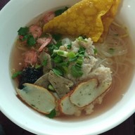 ก๋วยเตี๋ยว ปั๊ม Pt พนัสนิคม