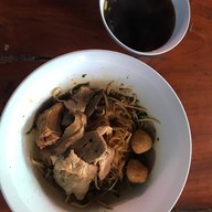 ก๋วยเตี๋ยวลำปาง สาขา 2 (ป่าซาง) ป่าซาง