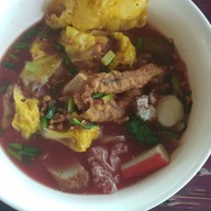ก๋วยเตี๋ยว ปั๊ม Pt พนัสนิคม