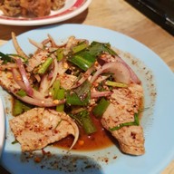 เรื่องของลาบ ณ สันติธรรม