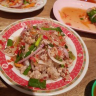 เรื่องของลาบ ณ สันติธรรม