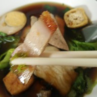 ก๋วยจั๊บเมืองทอง