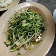 เมนูของร้าน น้องเปรียวเขต 8