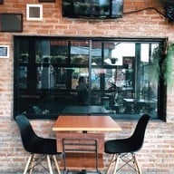 Khunmae Coffee บ่อสร้าง