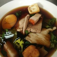 ก๋วยจั๊บเมืองทอง