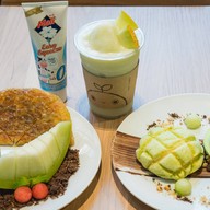 CORO Field Cafe เอสพลานาด รัชดา