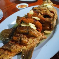 เมนูของร้าน ดาวรุ่งทรายแดง