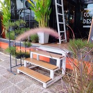 Sweet Mustache Coffee & Dessert