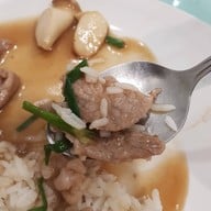 เมนูของร้าน Meedee Sriracha