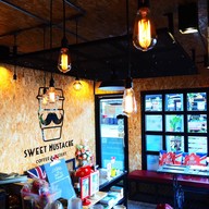 Sweet Mustache Coffee & Dessert