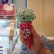 เมนูของร้าน Baskin Robbins Na Phra Lan