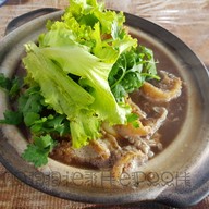 เมนูของร้าน อาลุนบะกุ๊ดเต๋