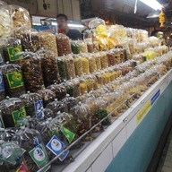 กาดธานินทร์ (ตลาดศิริวัฒนา)