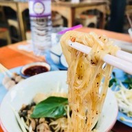 เมนูของร้าน ร้านนายช่างก๋วยเตี๋ยวเรืออยุธยา 15 สาขาสะพานสี่