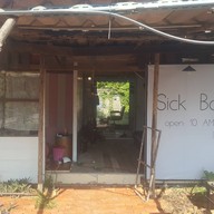Sick barber&Sick s' nails พาน