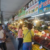 กาดธานินทร์ (ตลาดศิริวัฒนา)
