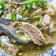 เมนูของร้าน เกาเหลาเนื้อวัวไร้เทียมทานราชวัตร