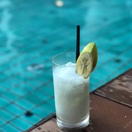 Sunbird Pool Bar Deevana Plaza Krabi