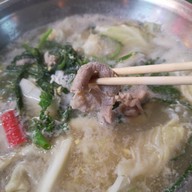 สุกี้หม้อไฟสวนมะพร้าว สวนมะพร้าว