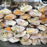 อ้อย&ปิ๋ว (กั้ง หอย ปูดอง เยาวราช)