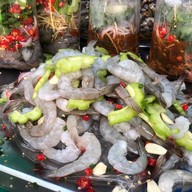 อ้อย&ปิ๋ว (กั้ง หอย ปูดอง เยาวราช)