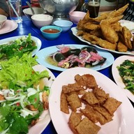 ข้าวต้มเจ้นัด