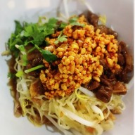 เมนูของร้าน ก๋วยเตี๋ยวมู๋มู๋ ซอยสีลม 3