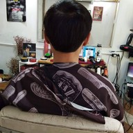 Sick barber&Sick s' nails พาน