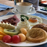 Princess cafe Sukhumvit 81